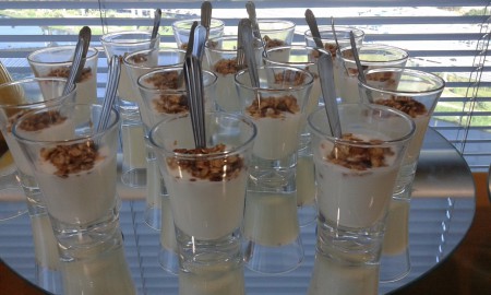 Iogurte natural com granola